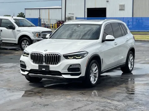 Photos of 2019 BMW X5 xDrive40i for sale in Alvin, TX at Auto Boutique Texas
