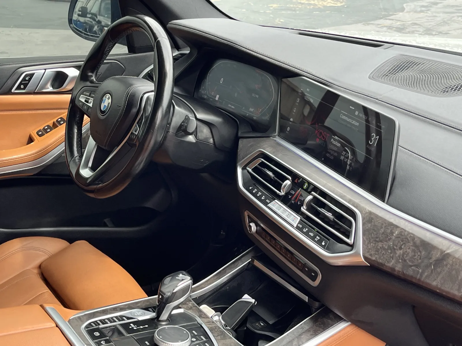 BMW X5 photo 18