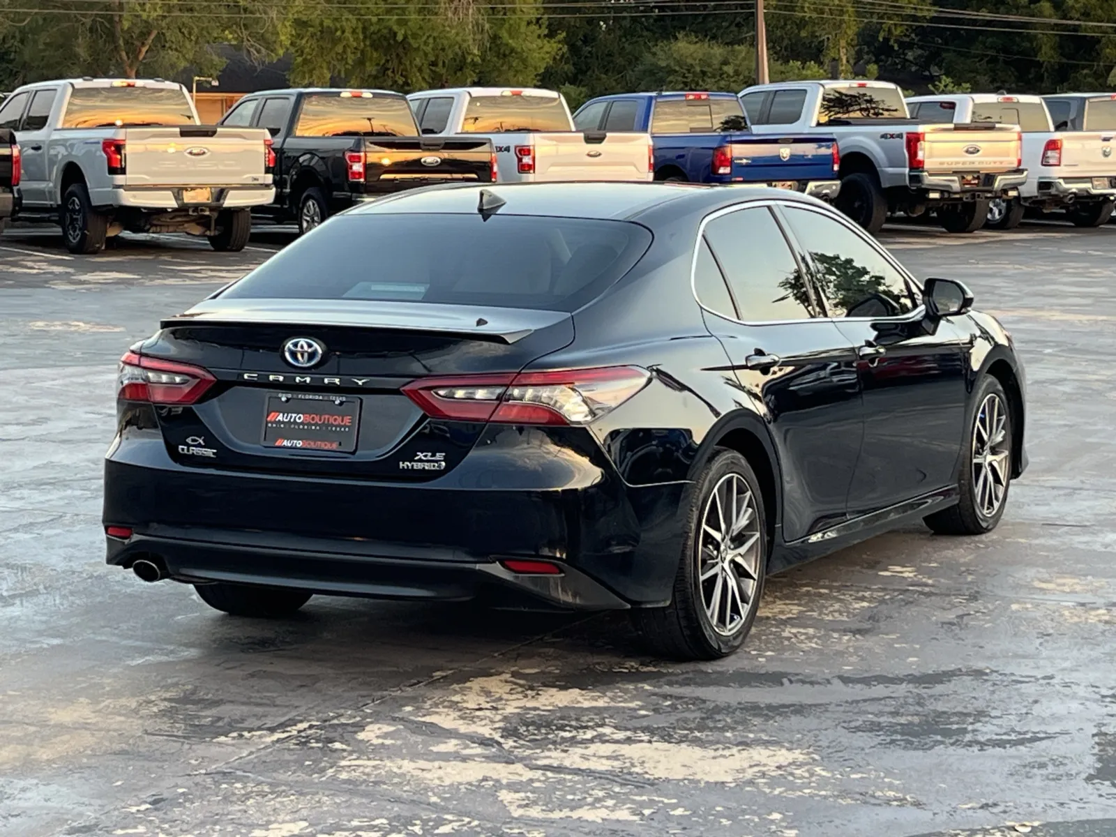 Toyota Camry photo 8