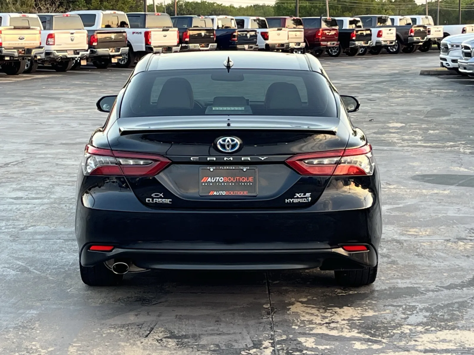Toyota Camry photo 7