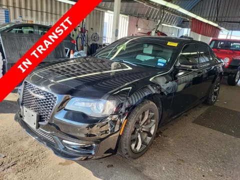 Black 2021 Chrysler 300 S for sale in Alvin, TX