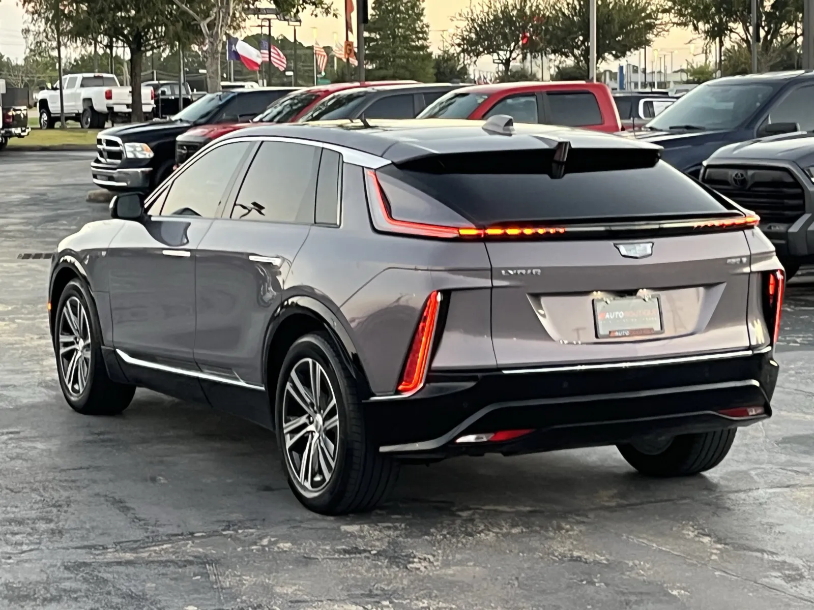 Cadillac Lyriq photo 10