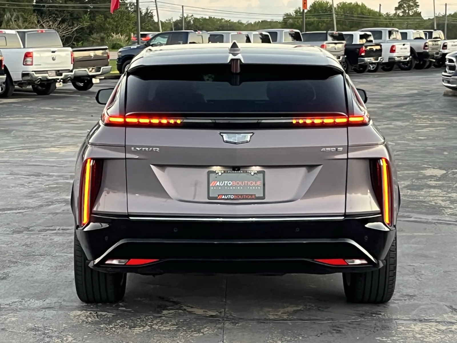 Cadillac Lyriq photo 8