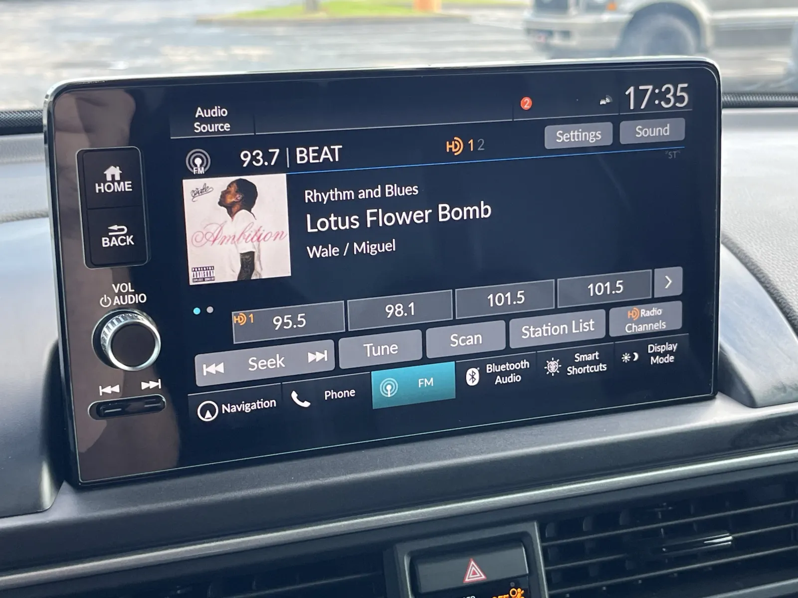 Honda Pilot photo 8