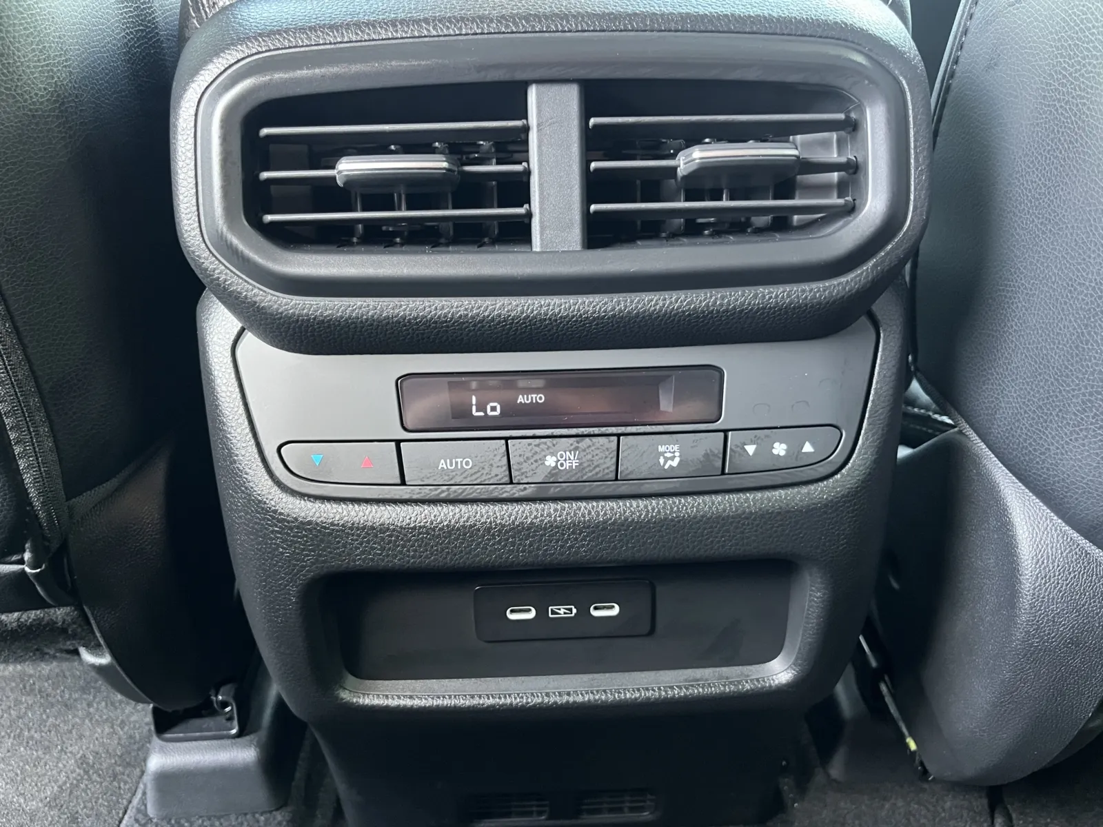 Honda Pilot photo 31