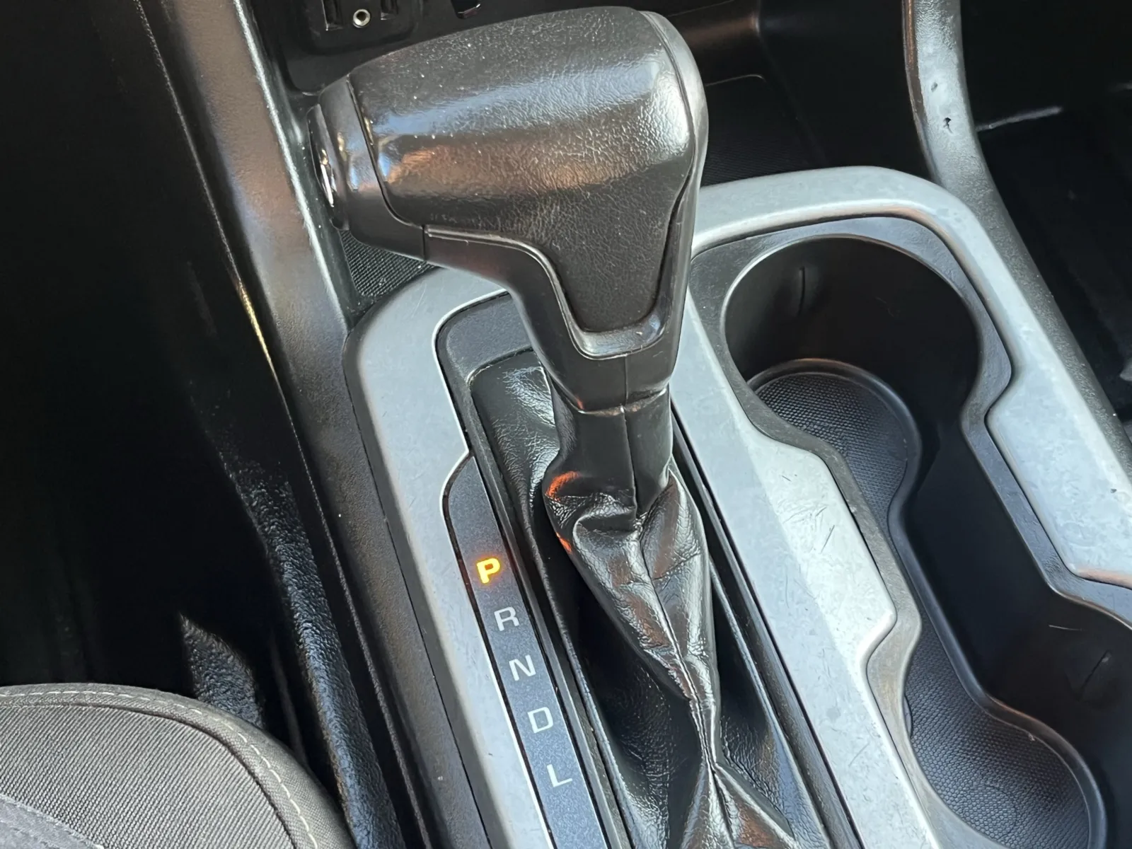 Chevrolet Colorado photo 19