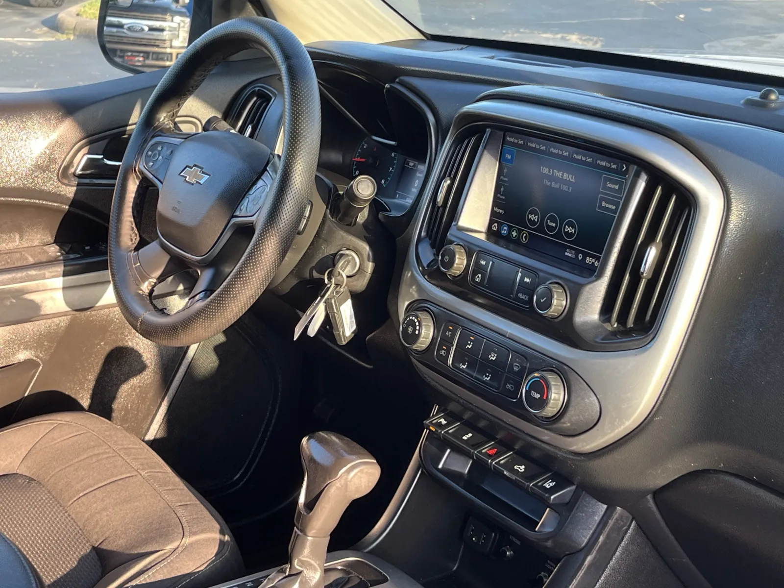 Chevrolet Colorado photo 13