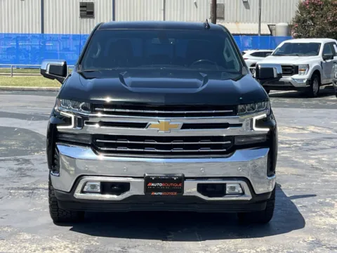 More photos of 2022 Chevrolet Silverado 1500 LTD LTZ at Auto Boutique Texas, TX