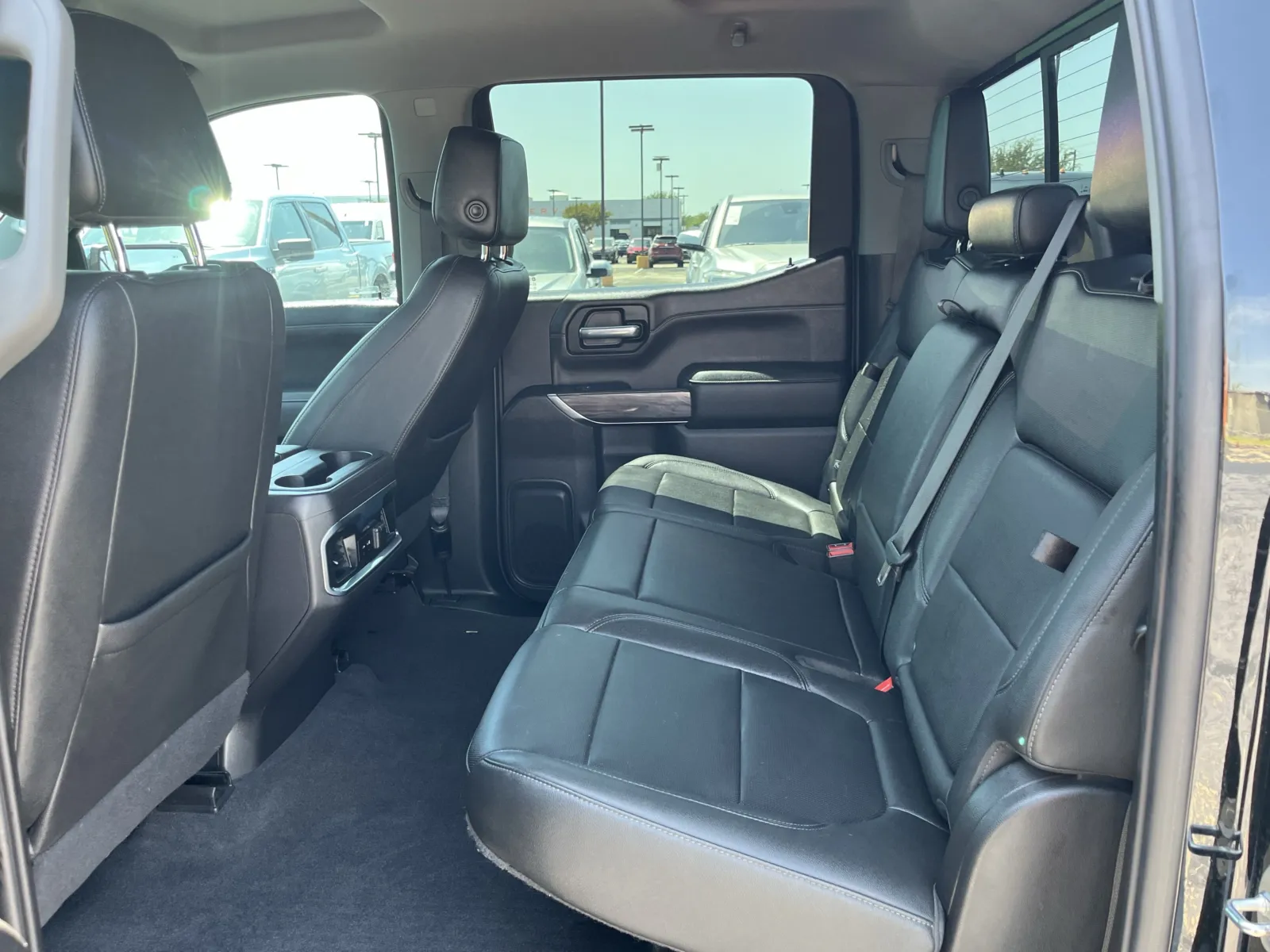 Chevrolet Silverado photo 28
