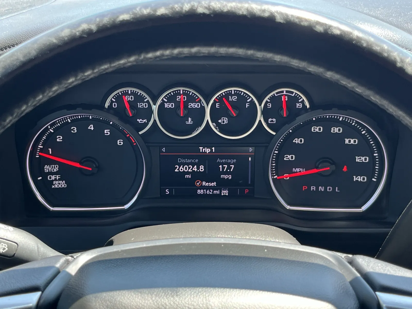 Chevrolet Silverado photo 19