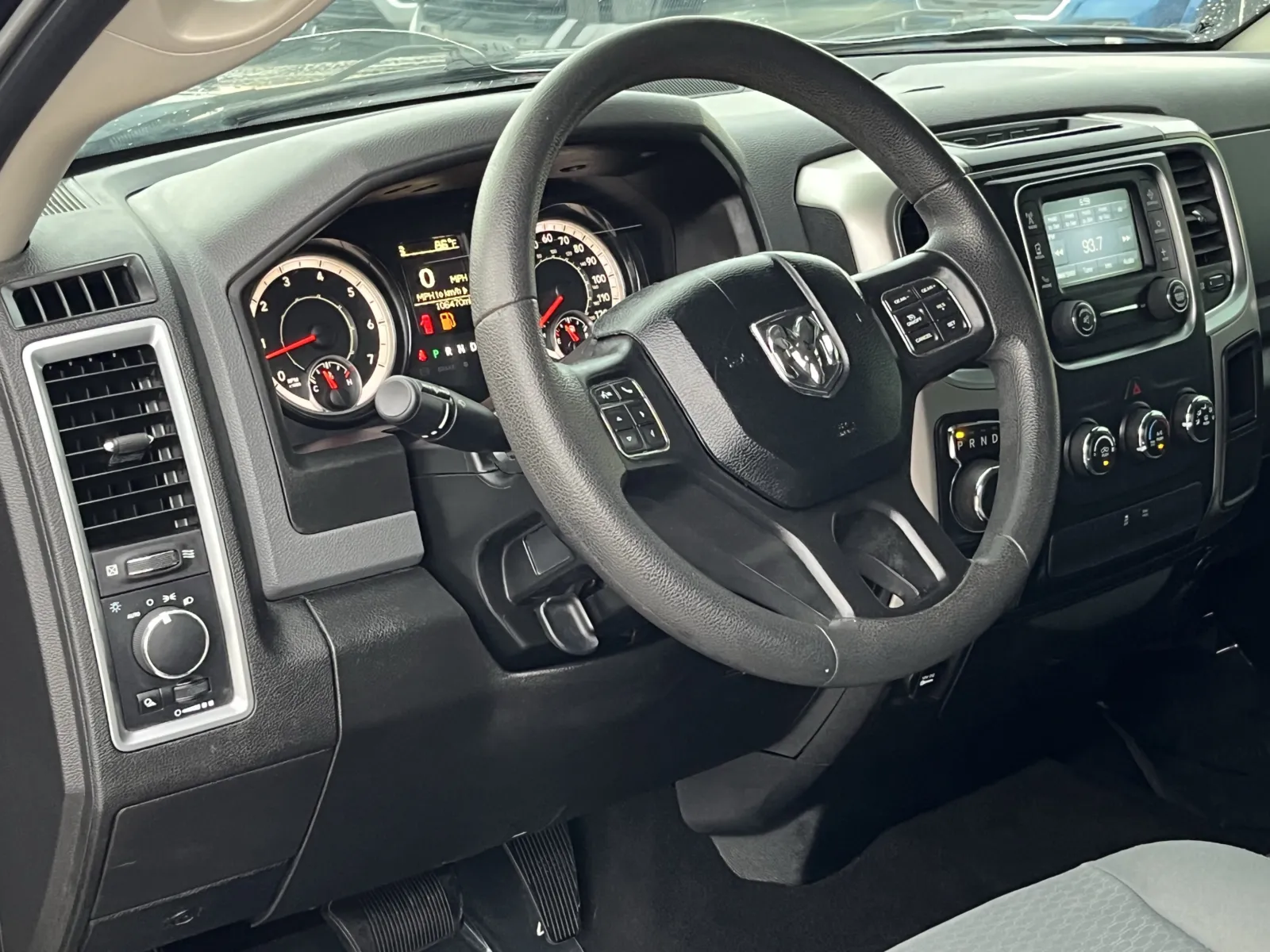 Ram 1500 photo 12