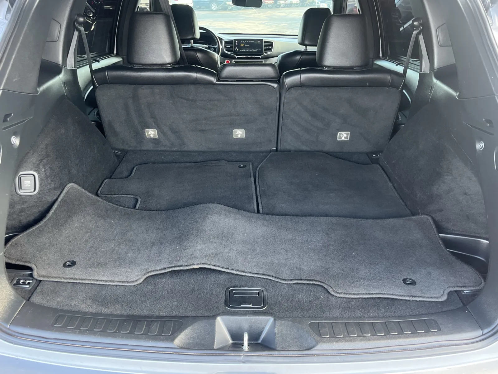 Honda Passport photo 12