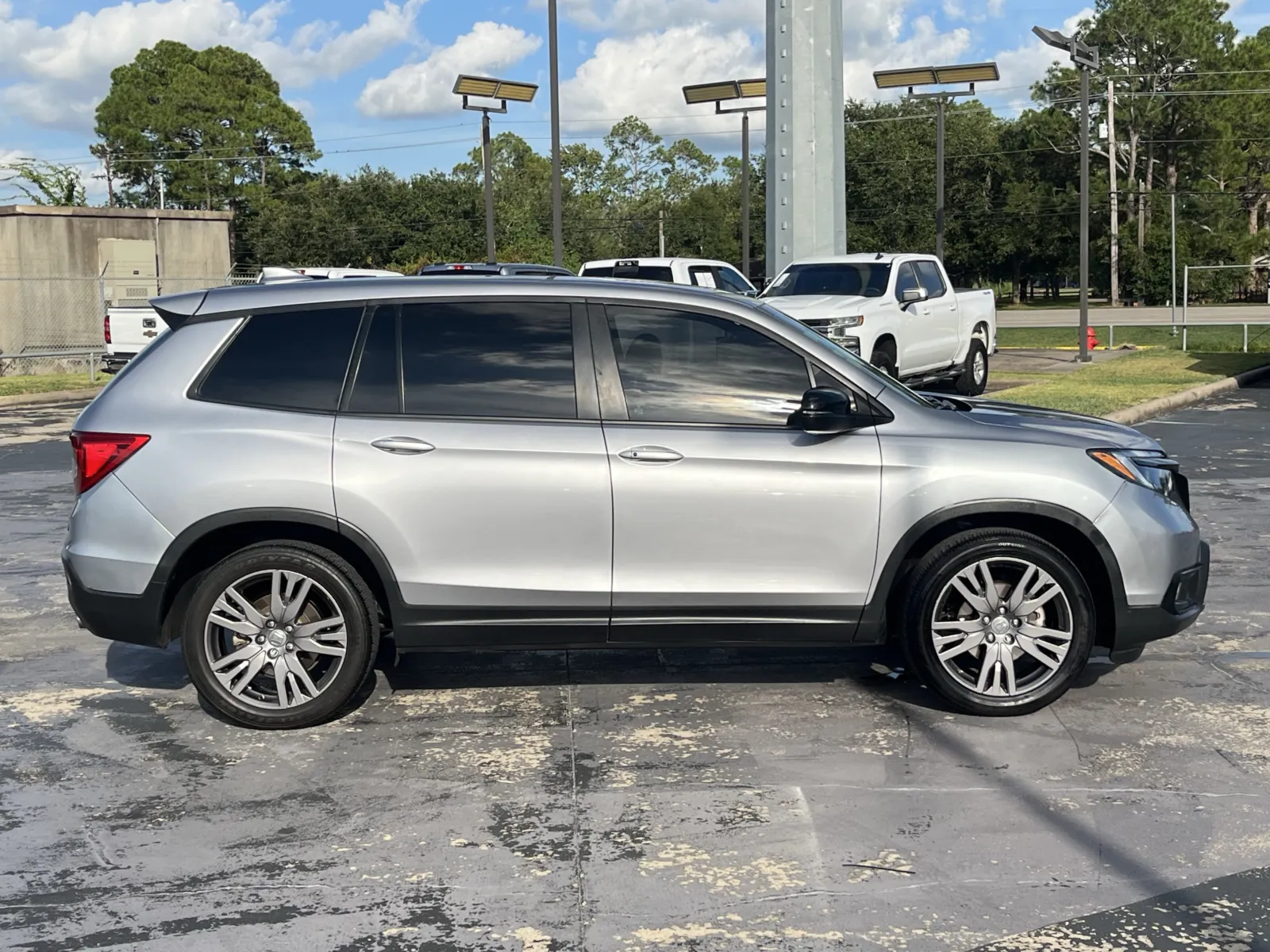 Honda Passport photo 10