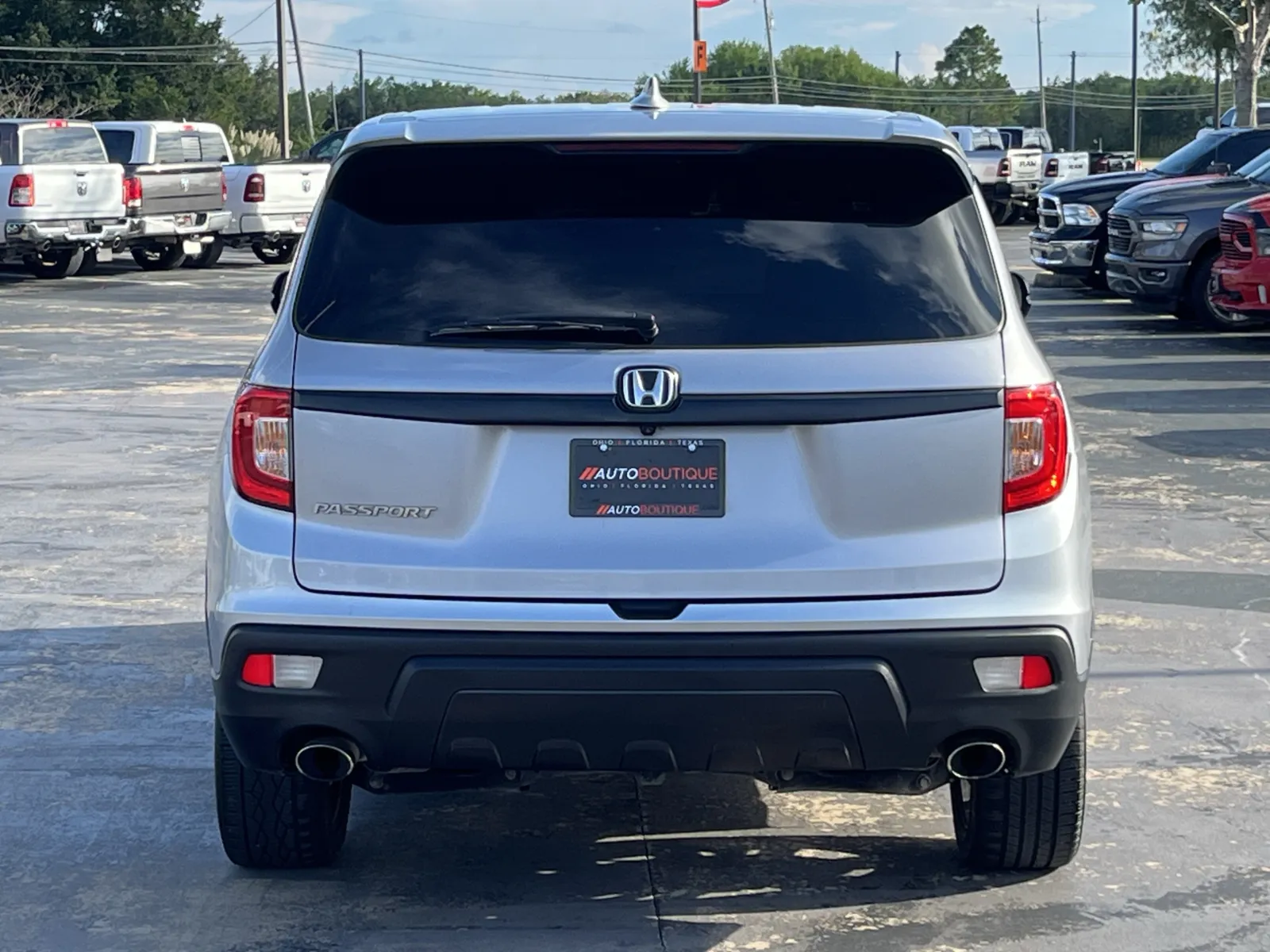 Honda Passport photo 7