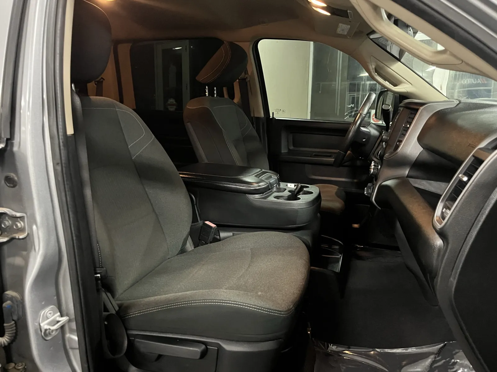 Ram 2500 photo 24
