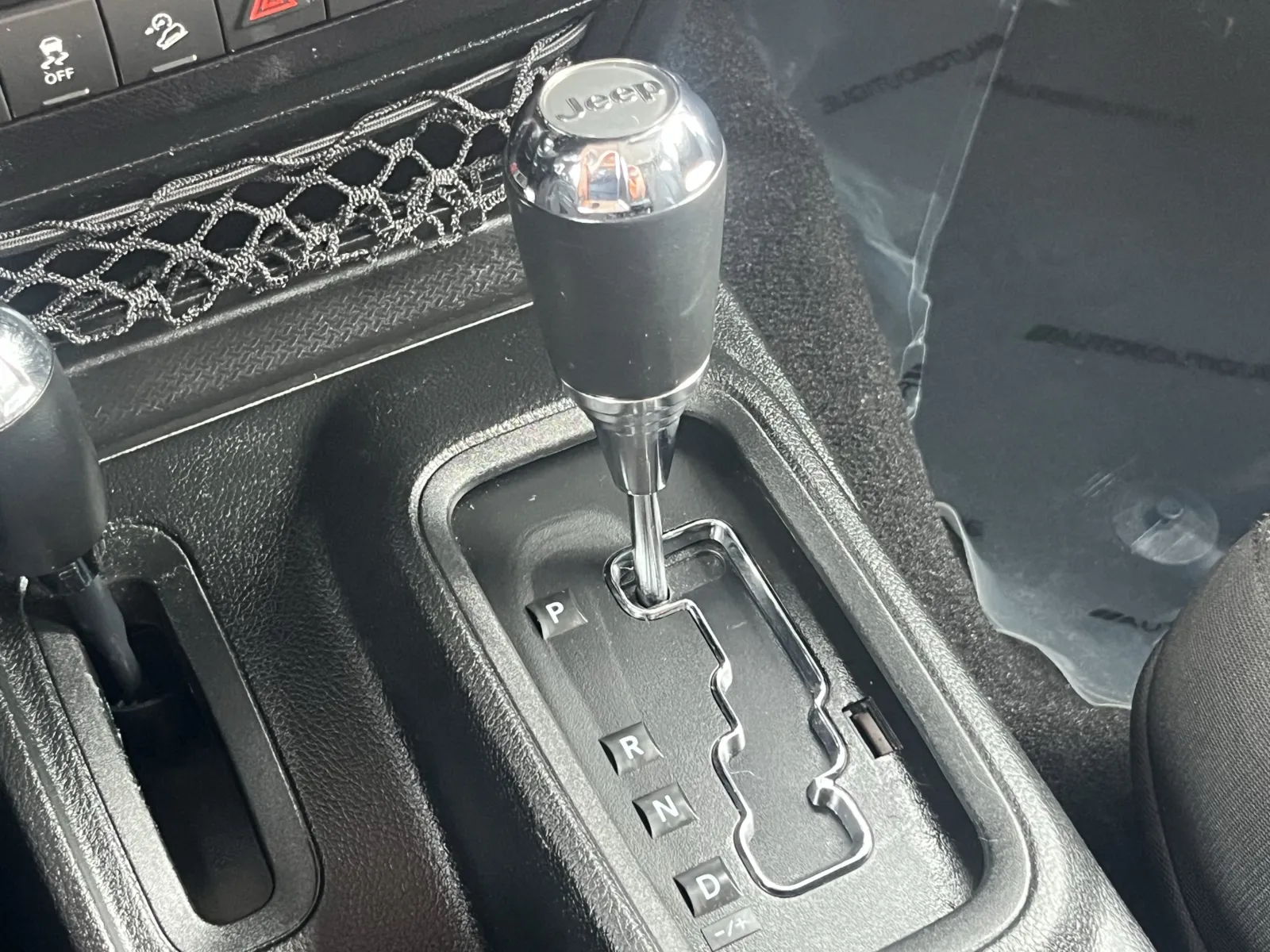 Jeep Wrangler photo 17
