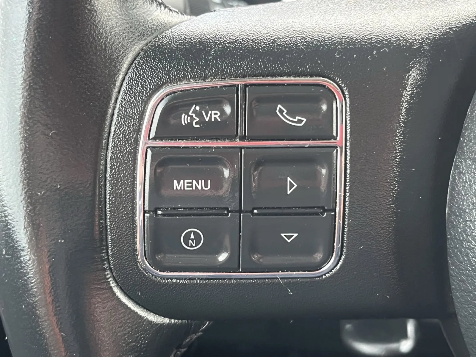 Jeep Wrangler photo 14