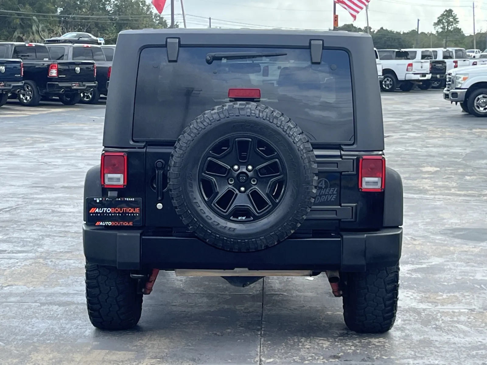 Jeep Wrangler photo 5