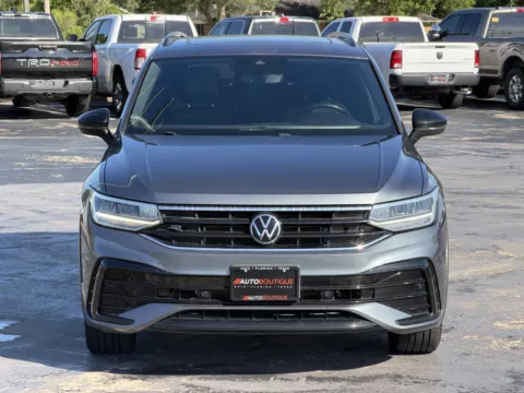 More photos of 2022 Volkswagen Tiguan SE R-Line Black at Auto Boutique Texas, TX