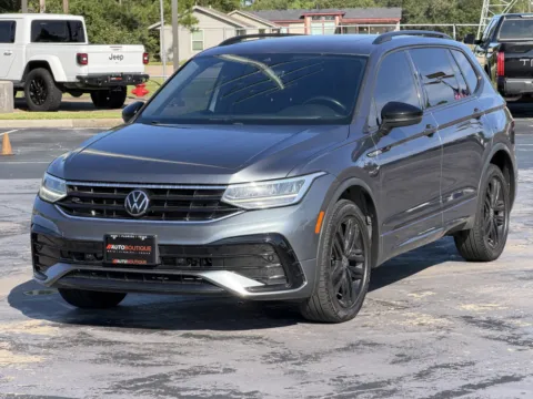 Another view of 2022 Volkswagen Tiguan SE R-Line Black for sale in Alvin, TX at Auto Boutique Texas