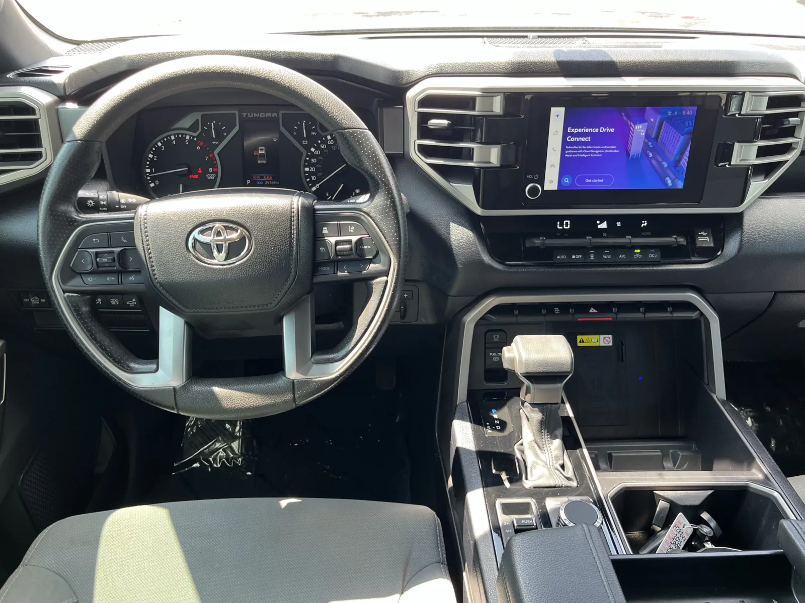 Toyota Tundra photo 14