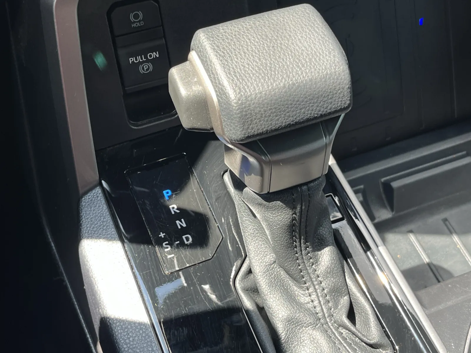 Toyota Tundra photo 19