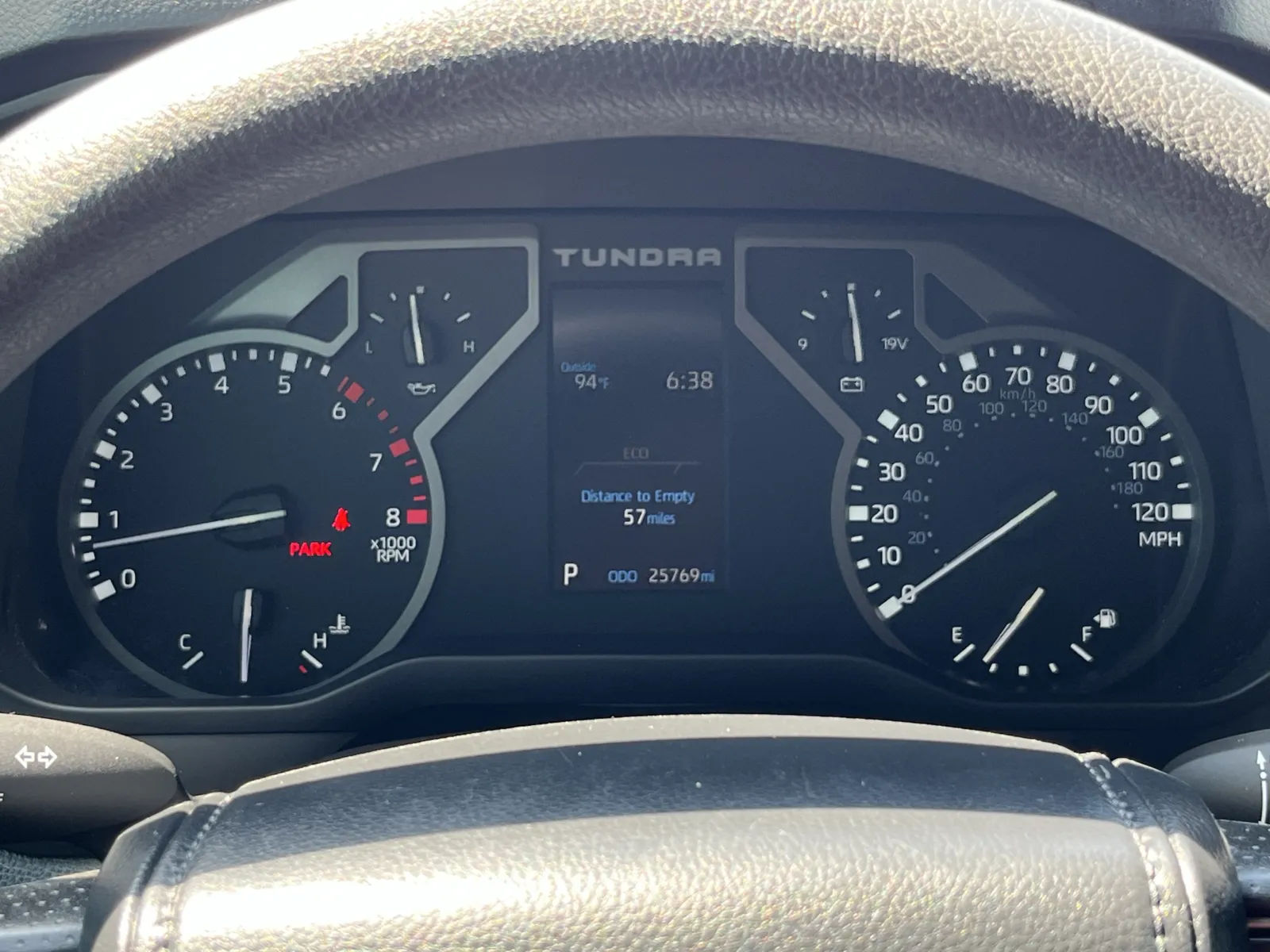Toyota Tundra photo 18