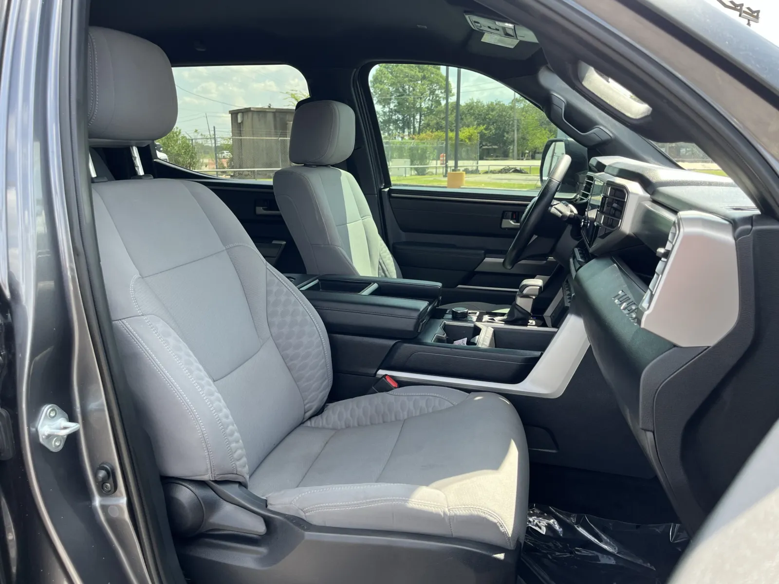 Toyota Tundra photo 25
