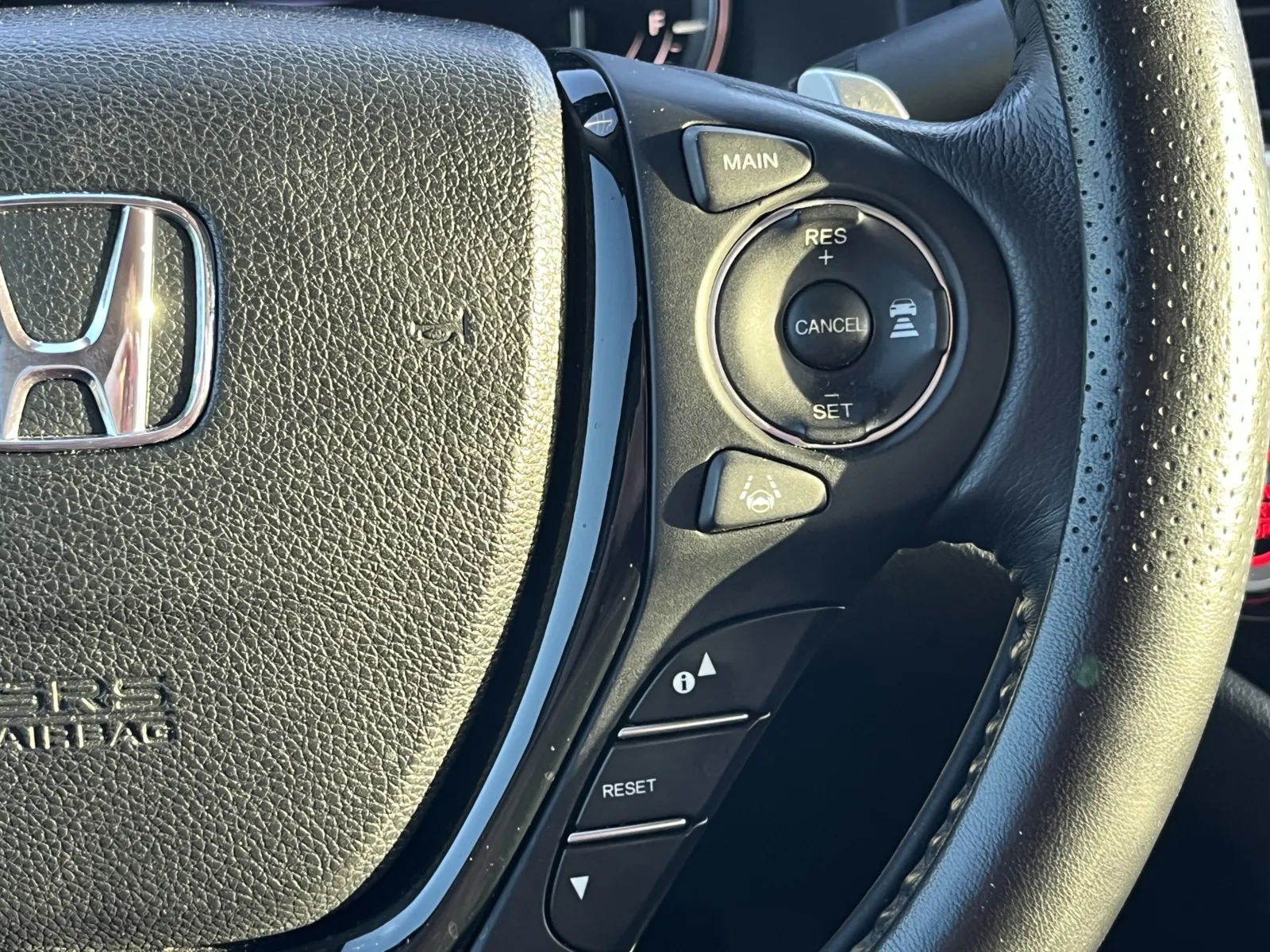 Honda Ridgeline photo 17