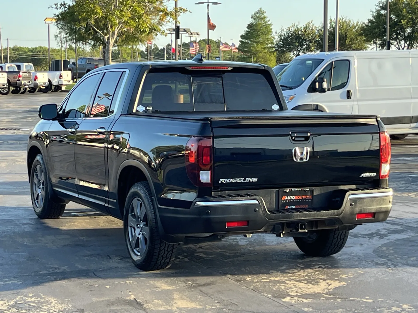 Honda Ridgeline photo 9
