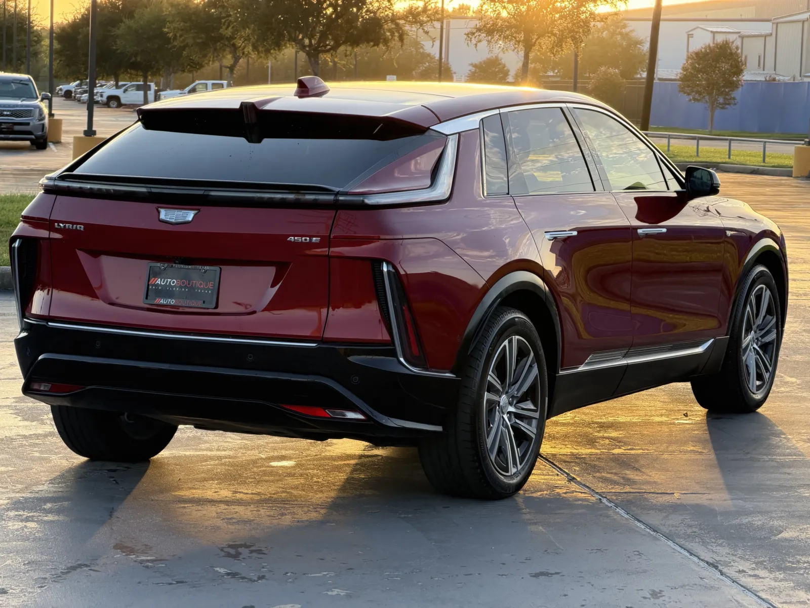 Cadillac Lyriq photo 12