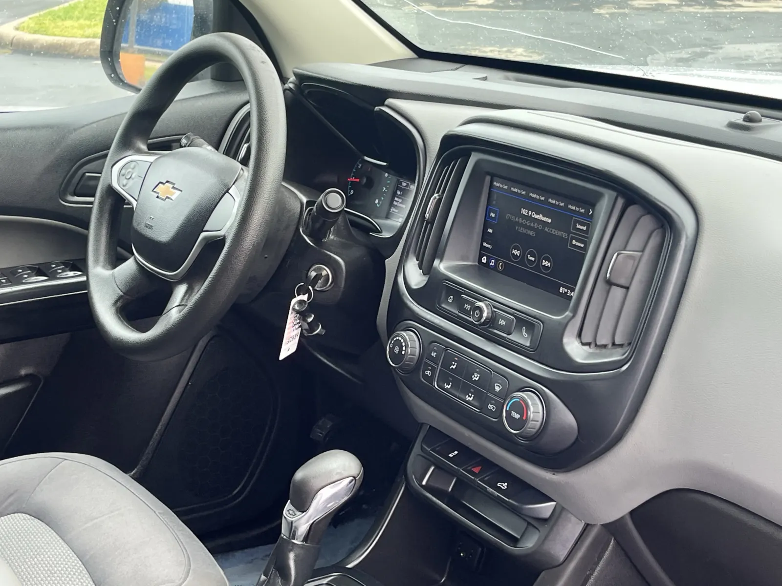 Chevrolet Colorado photo 13