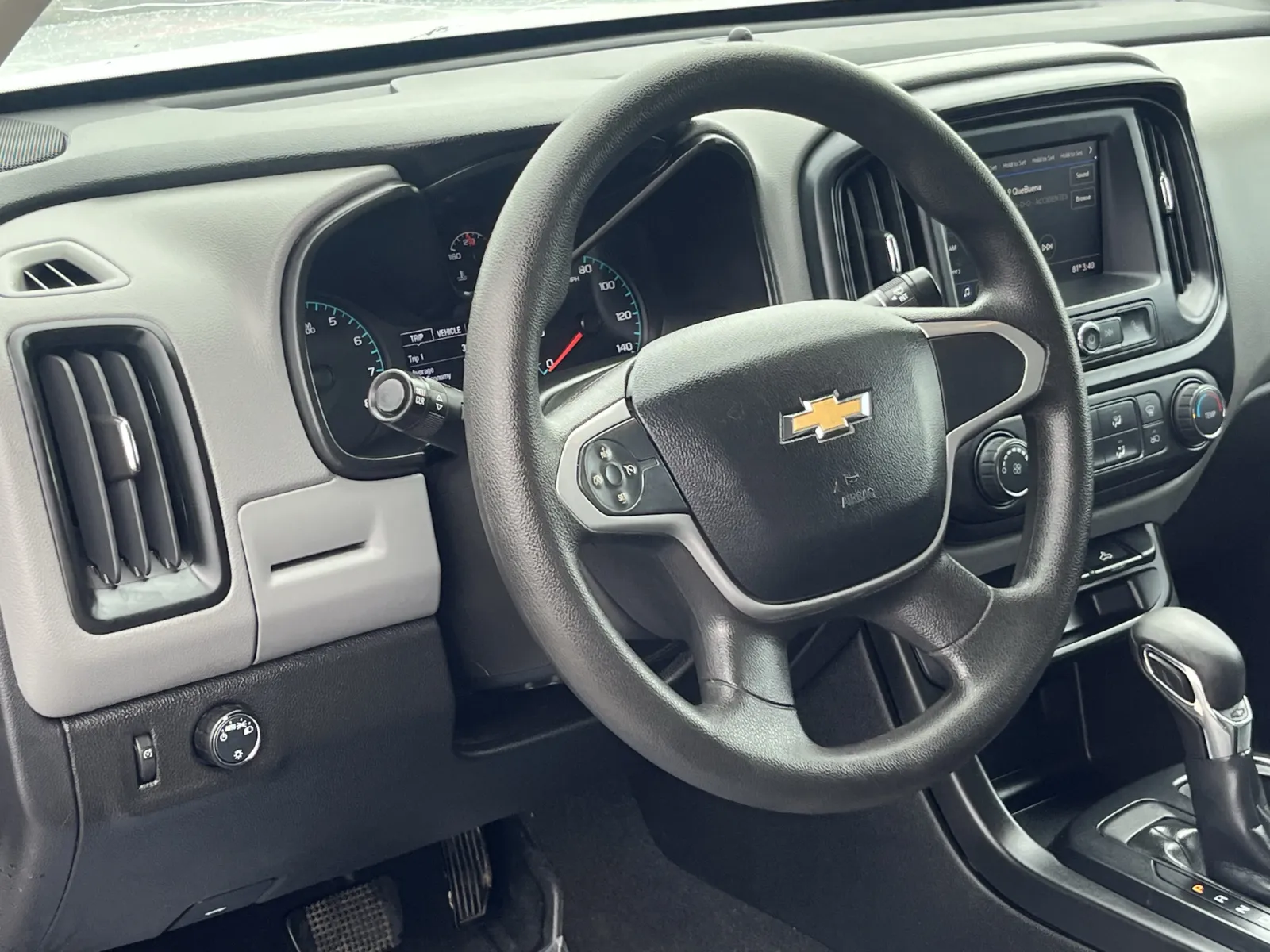 Chevrolet Colorado photo 12