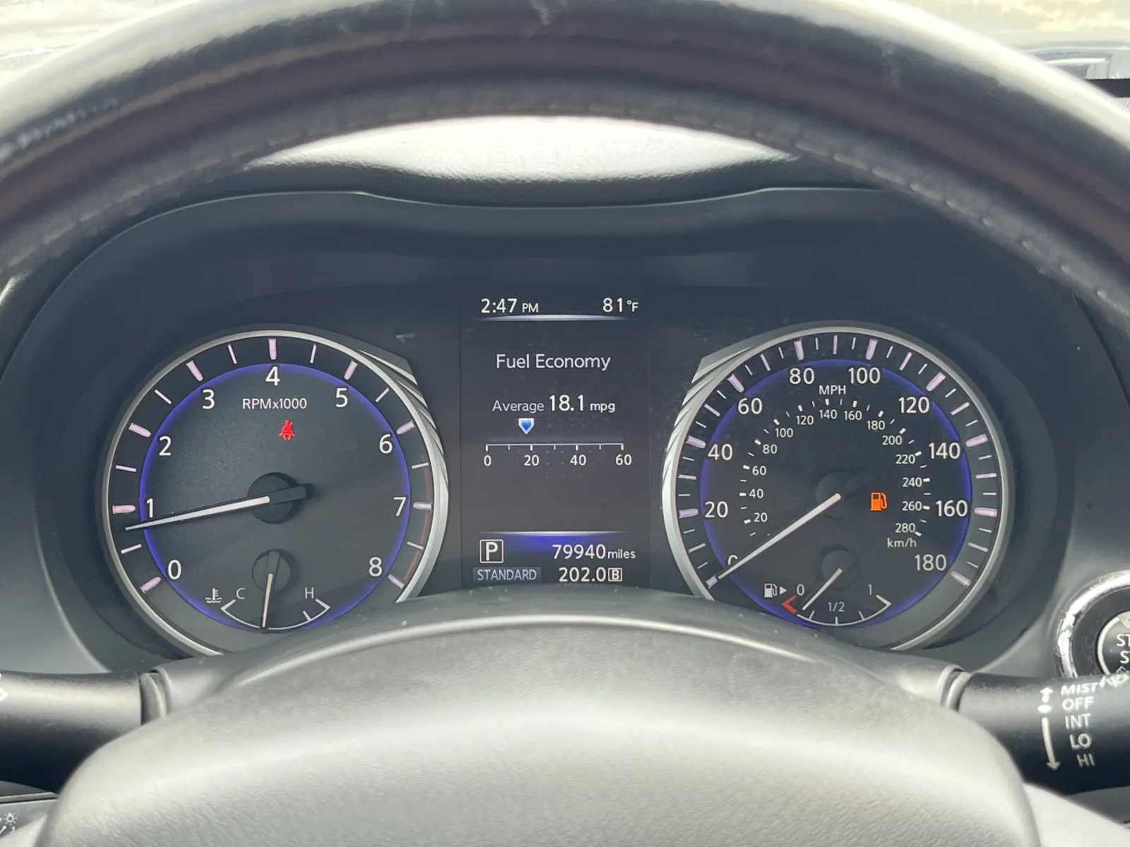 Infiniti Q50 photo 21