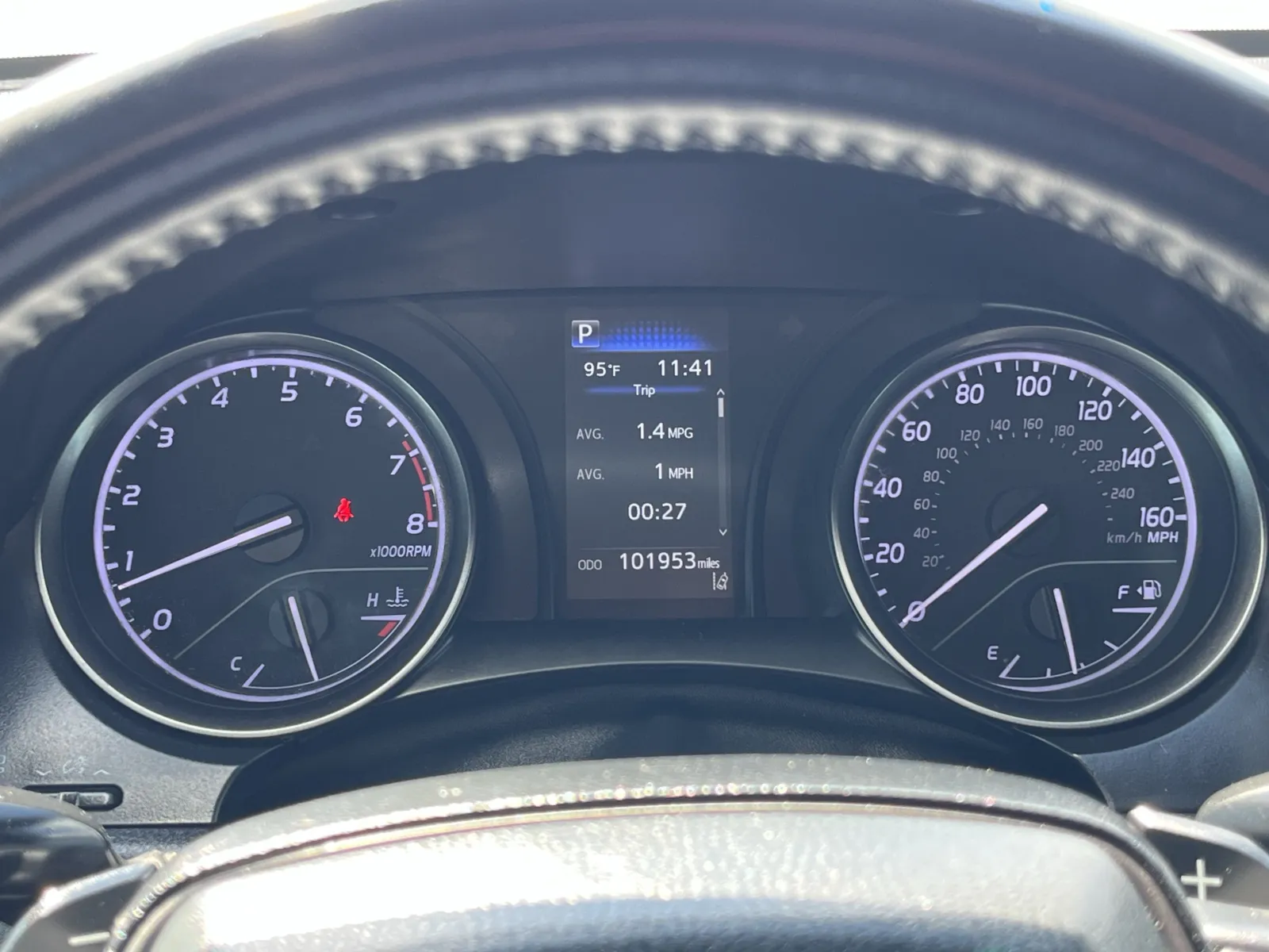 Toyota Camry photo 18