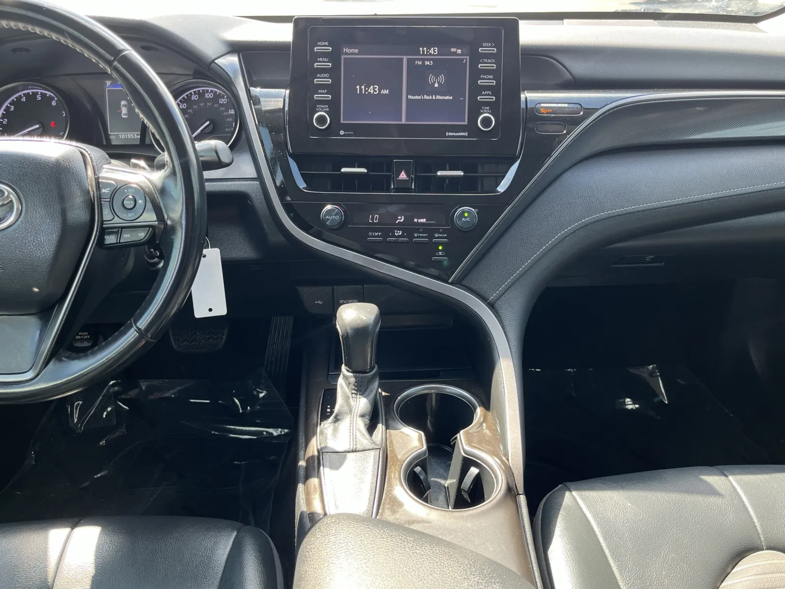 Toyota Camry photo 21