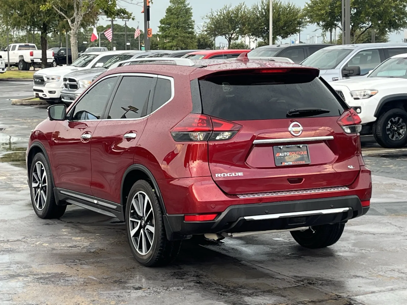 Nissan Rogue photo 9