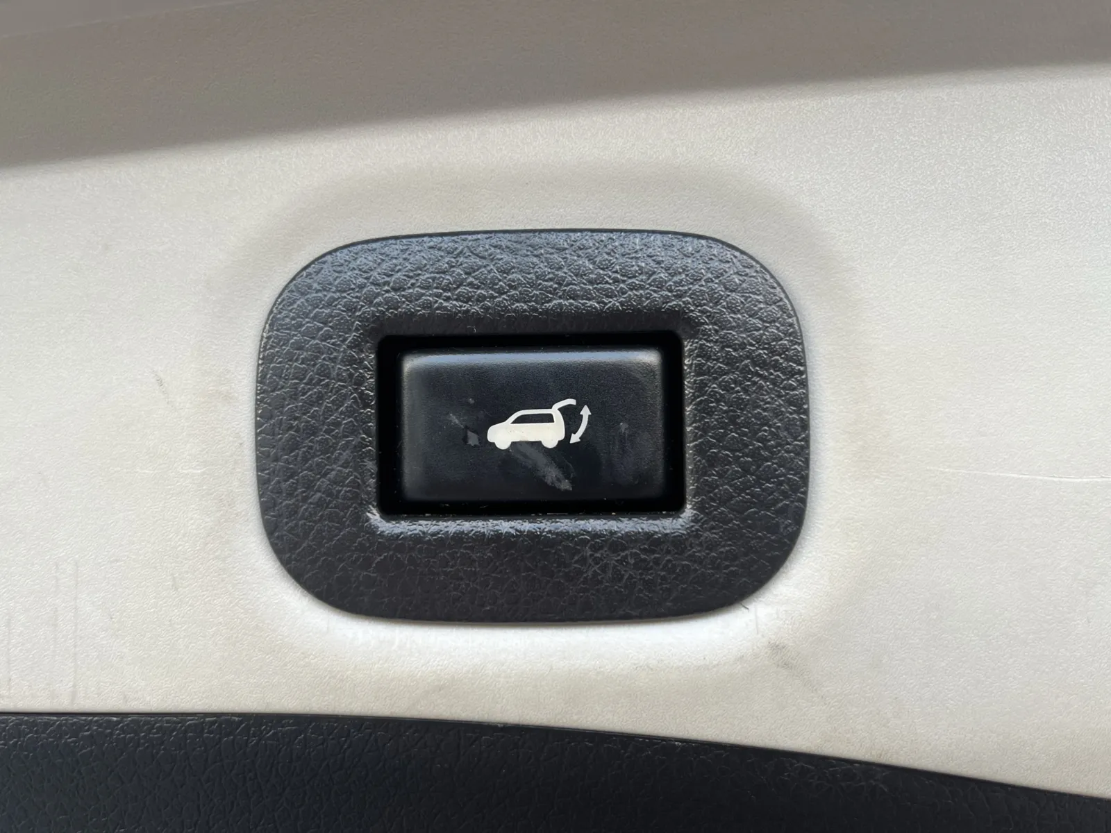 Nissan Rogue photo 13