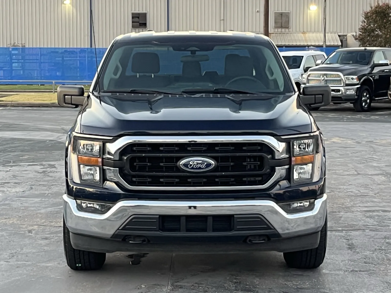 Ford F-150 photo 4