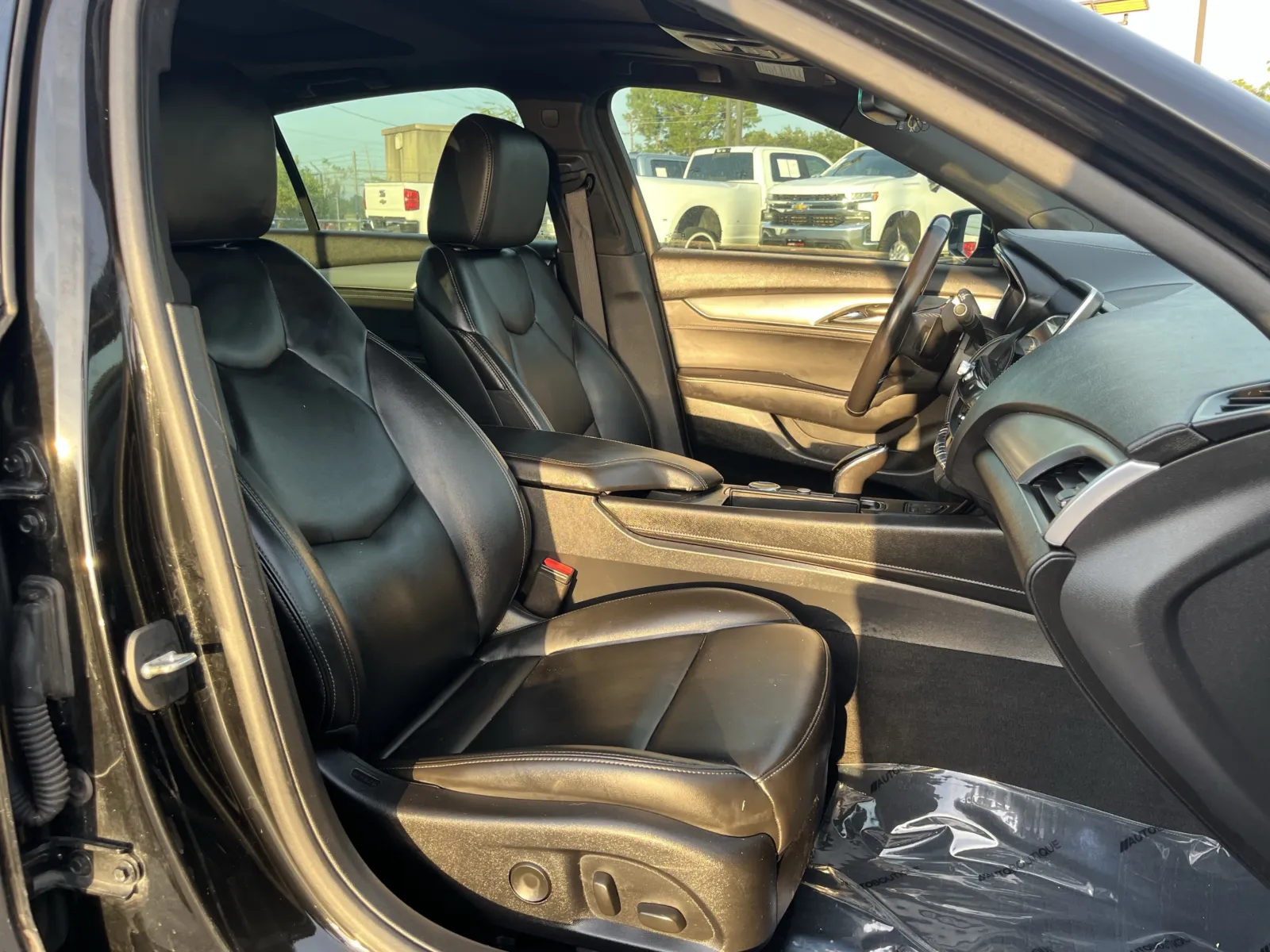 Cadillac CT5 photo 27