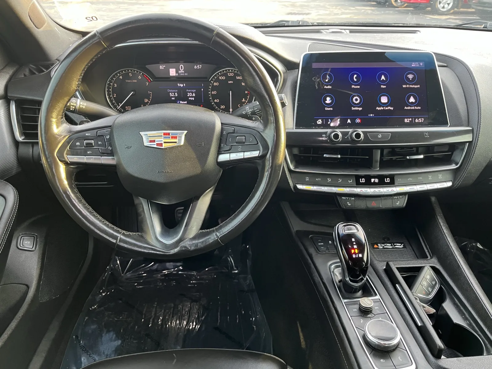 Cadillac CT5 photo 16