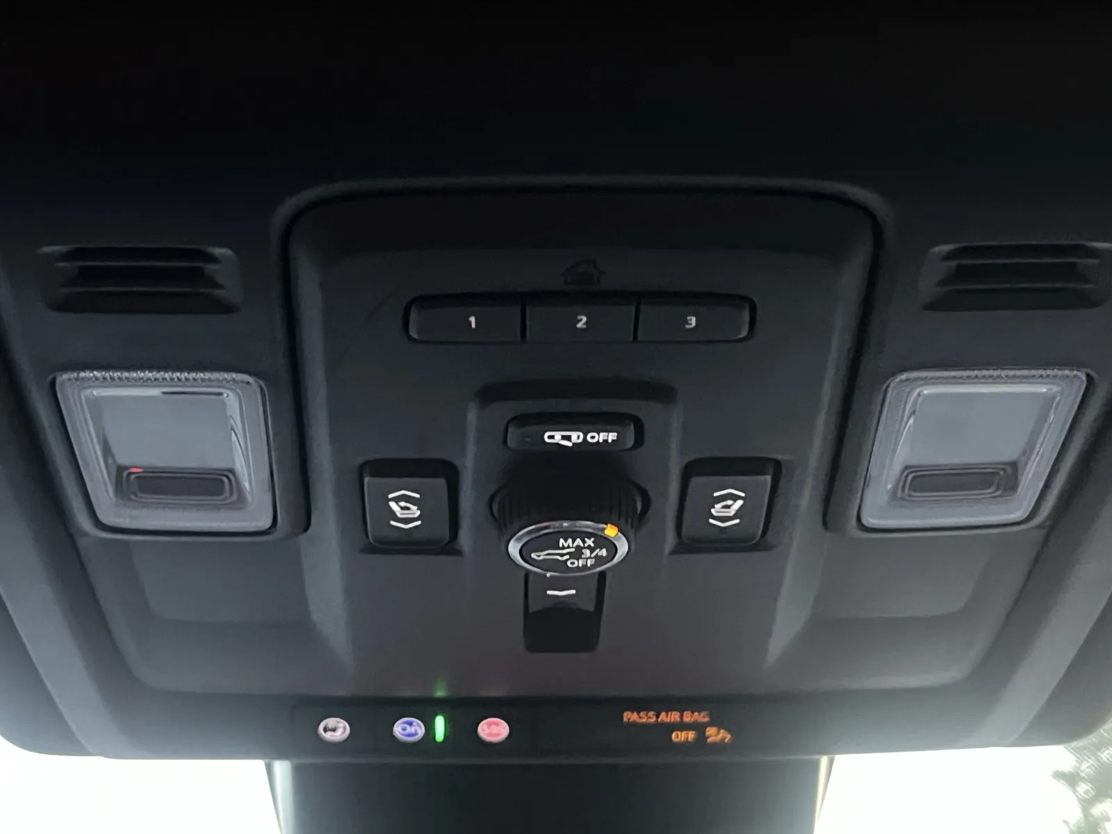 Chevrolet Tahoe photo 23
