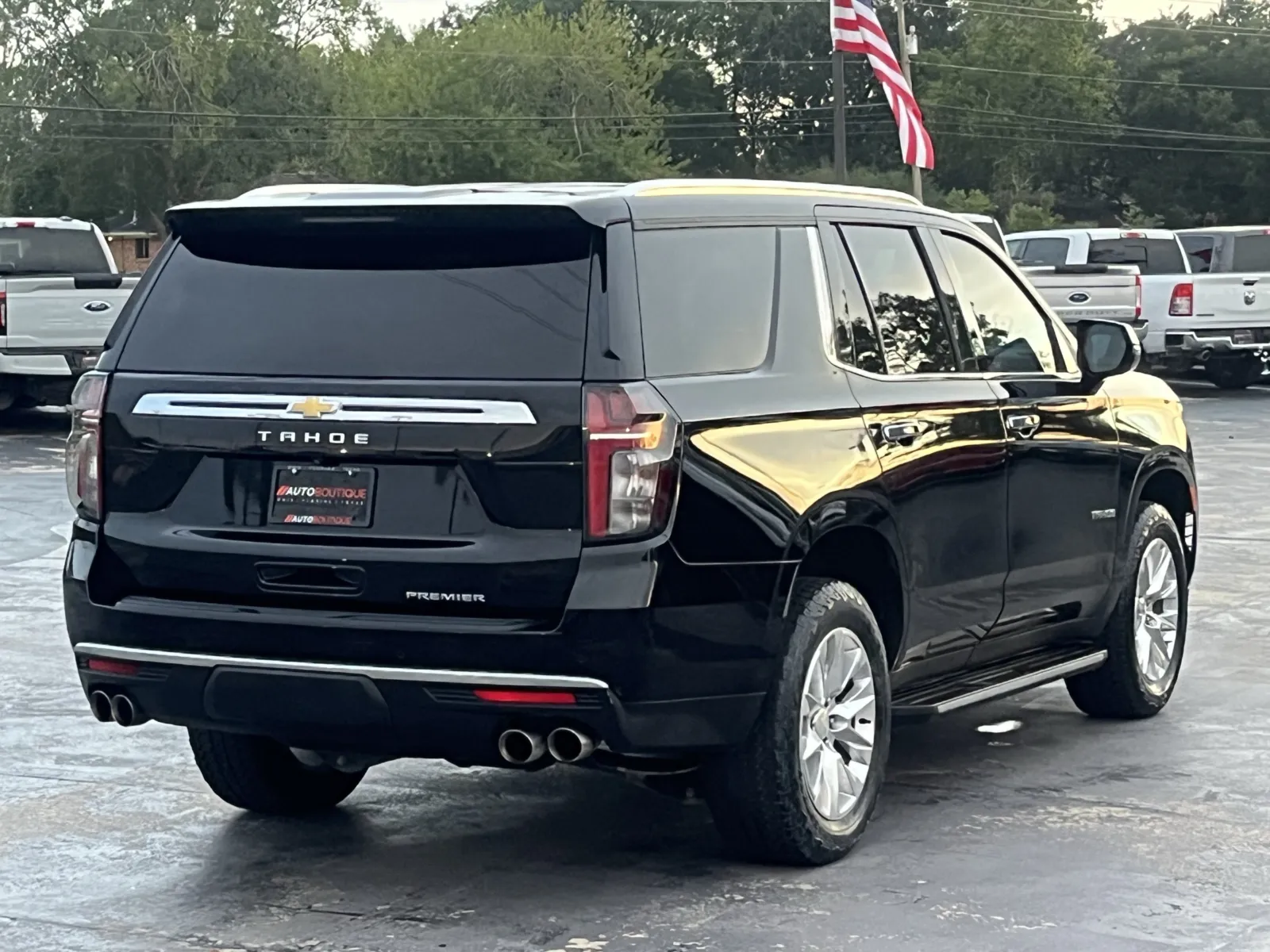 Chevrolet Tahoe photo 8