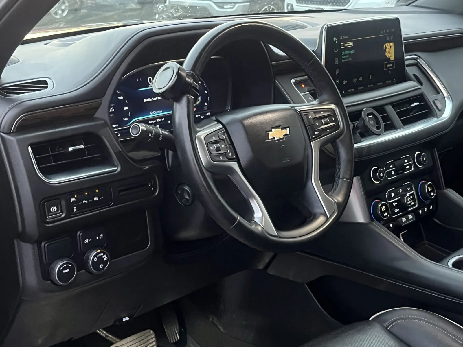Chevrolet Tahoe photo 15