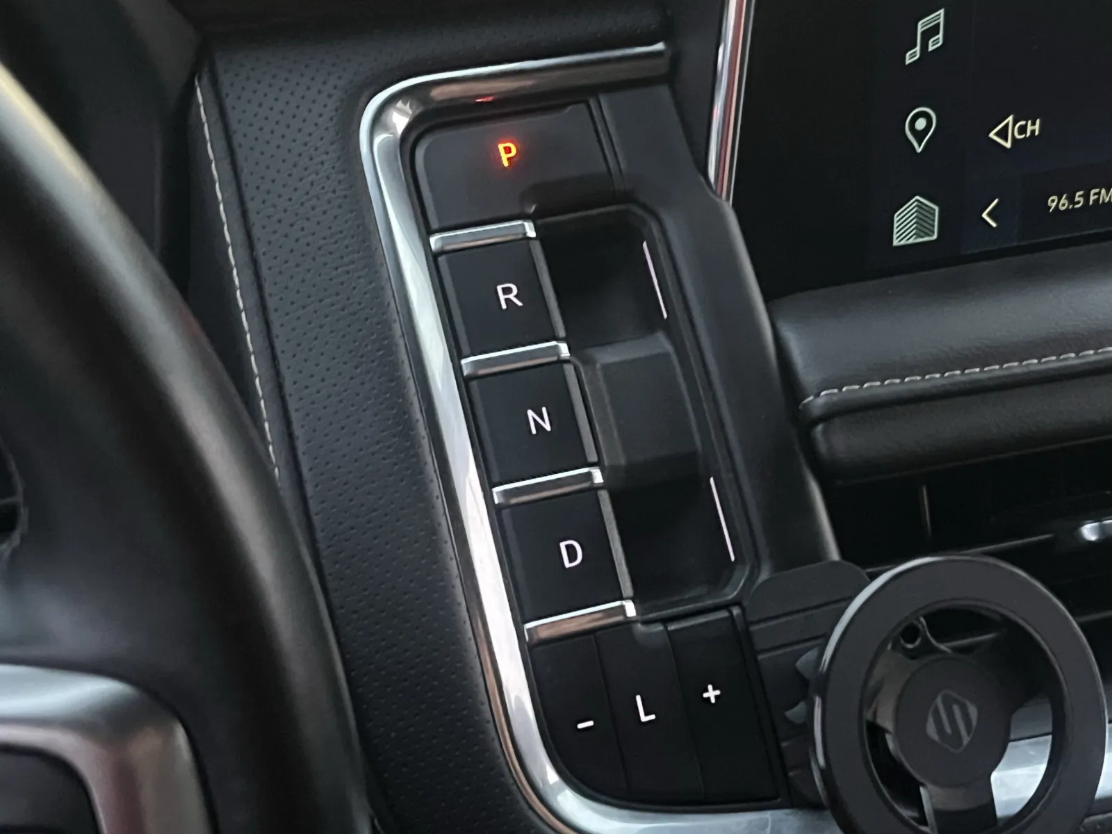 Chevrolet Tahoe photo 22