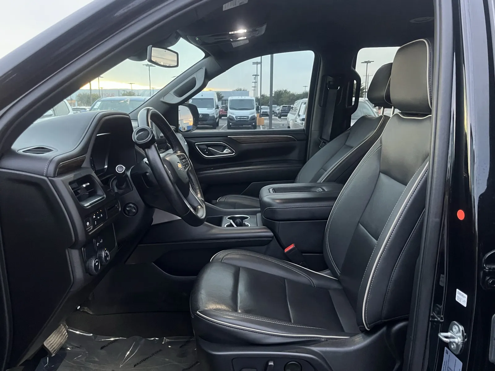 Chevrolet Tahoe photo 28