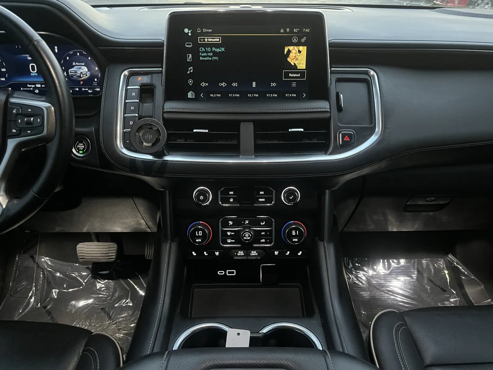 Chevrolet Tahoe photo 24