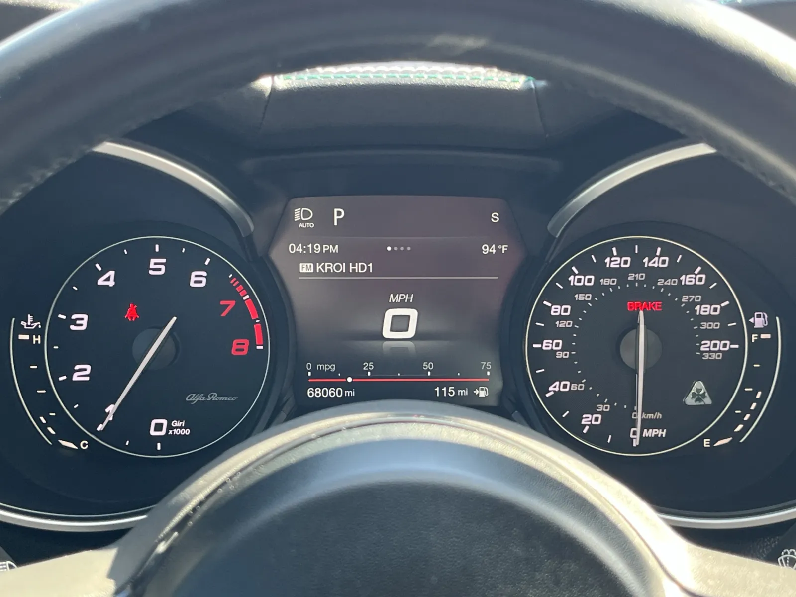 Alfa Romeo Stelvio photo 22