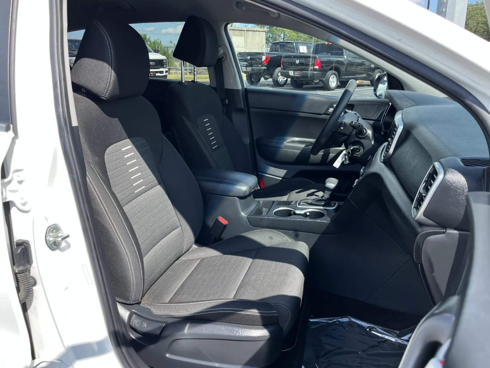 Kia Sportage photo 27