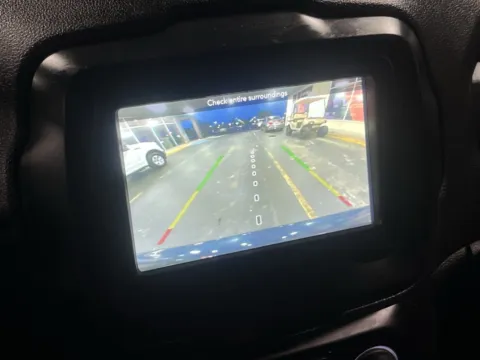 More photos of 2020 Jeep Renegade Latitude at Auto Boutique Texas, TX